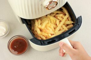 Como Tirar Gordura da Airfryer: Método Infalível pra Limpeza Fácil