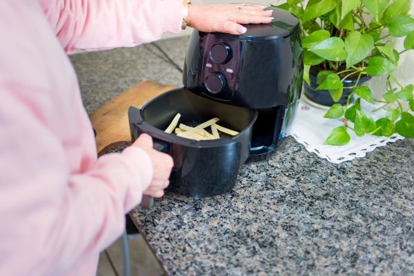 É Normal Sair Fumaça da Airfryer? Descubra Causas e Soluções